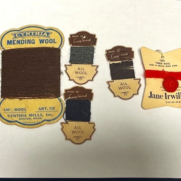 VTG Collection of Paper Spools of Mending Wools Yarns Brown Red Black Gray Lot 4 - Picture 1 of 14
